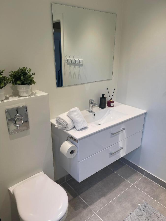 Romslig Sentralt I Sentrum Apartment Svolvaer